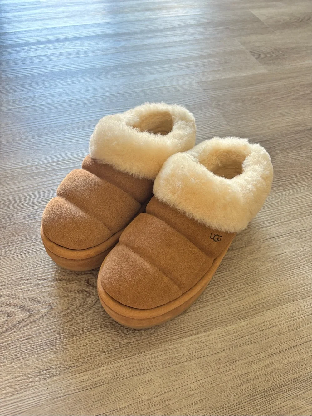 UGG Tazzlita Chestnut Womens Size 10